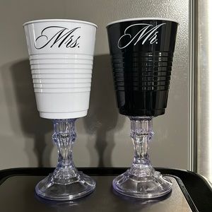 Mr & Mrs Hard Plastic Solo cups-❤️0015